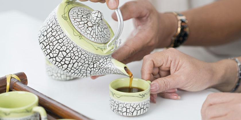En este momento estás viendo ¿Tiene beneficios para la salud beber té?